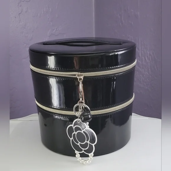 Lancôme 2 Tier Makeup/Jewelry Box - Picture 2 of 3